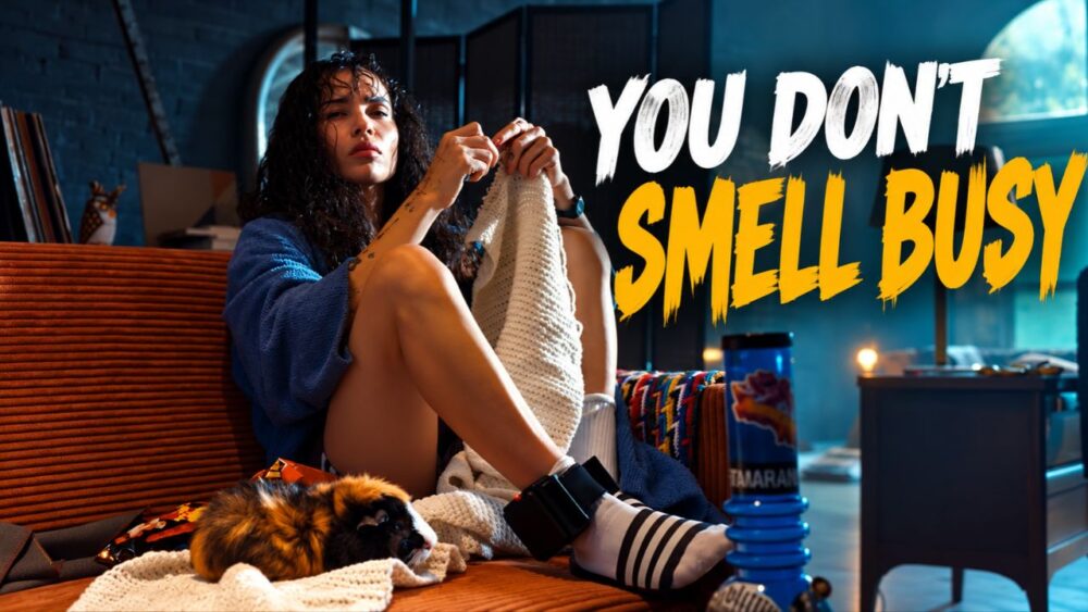 How to Rob a Bank Clip: Zoë Kravitz and John C. Reilly Are the Perfect Odd Couple