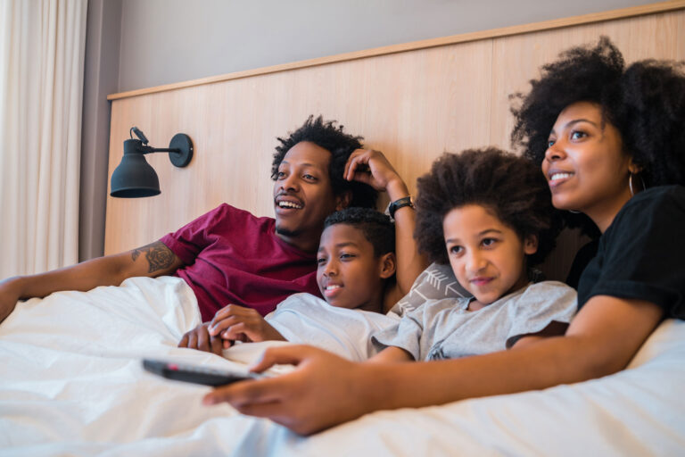 Where to Watch Classic Black Sitcoms Right Now: Living Single, Martin, Girlfriends and More